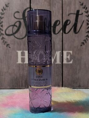 Bath & Body Works Love Unleashed Fragrance Mist - Purple